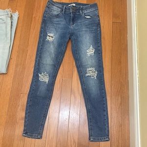 super cute and comfortable jeans